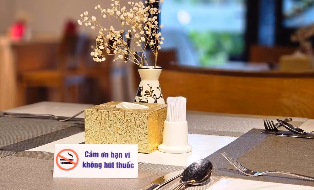 Nâng cao nhận thức cho du khách về lợi ích của môi trường không khói thuốc -0