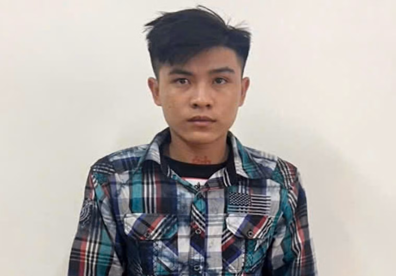 Đối tượng chém người ở Cà Mau trốn lên Đồng Nai thì bị bắt -0