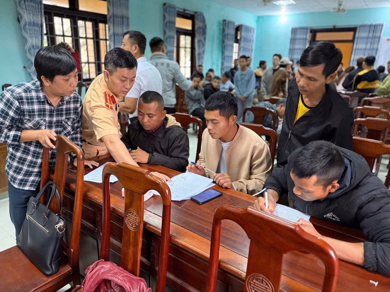 Đào tạo, sát hạch cấp giấy phép lái xe hạng A1 miễn phí cho người dân đồng bào vùng cao -0