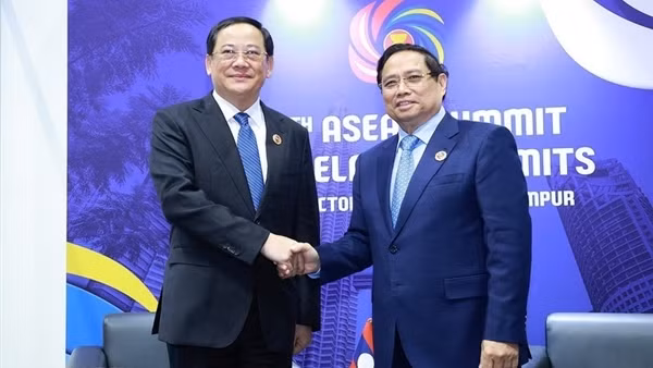 Thủ tướng Phạm Minh Chính gặp lãnh đạo các nước và tổ chức quốc tế