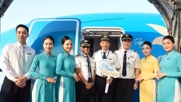 Bay nhẹ tới Hà Nội”: Kết nối vẻ đẹp mùa thu Thủ đô với thông điệp xanh cùng Vietnam Airlines