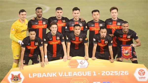 Câu lạc bộ Ninh Bình và ngôi đầu V.League