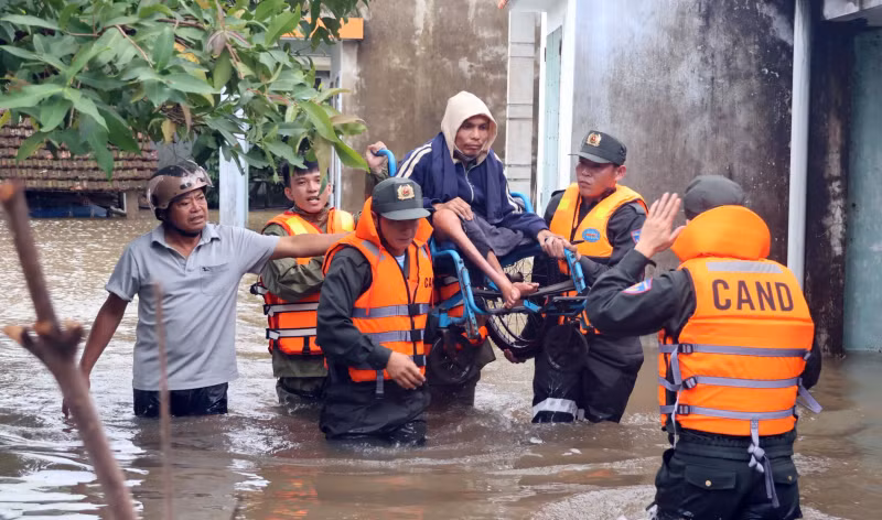 Bạch Mã hứng lượng mưa đứng thứ 2 lịch sử thế giới -0
