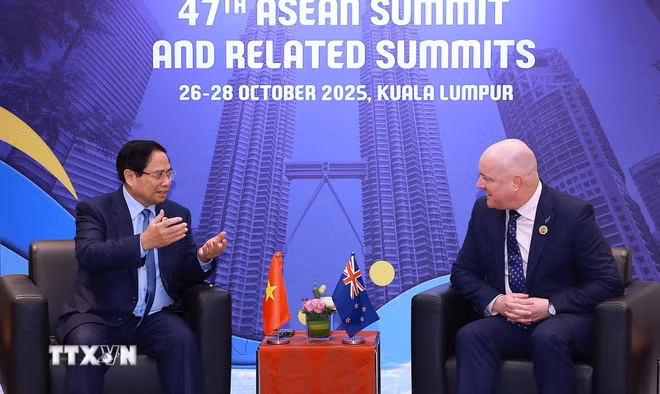 Thủ tướng Phạm Minh Chính gặp lãnh đạo các nước nhân Hội nghị Cấp cao ASEAN -1