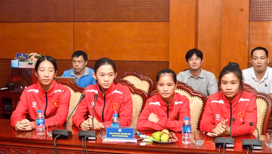 anh 3.jpg -2