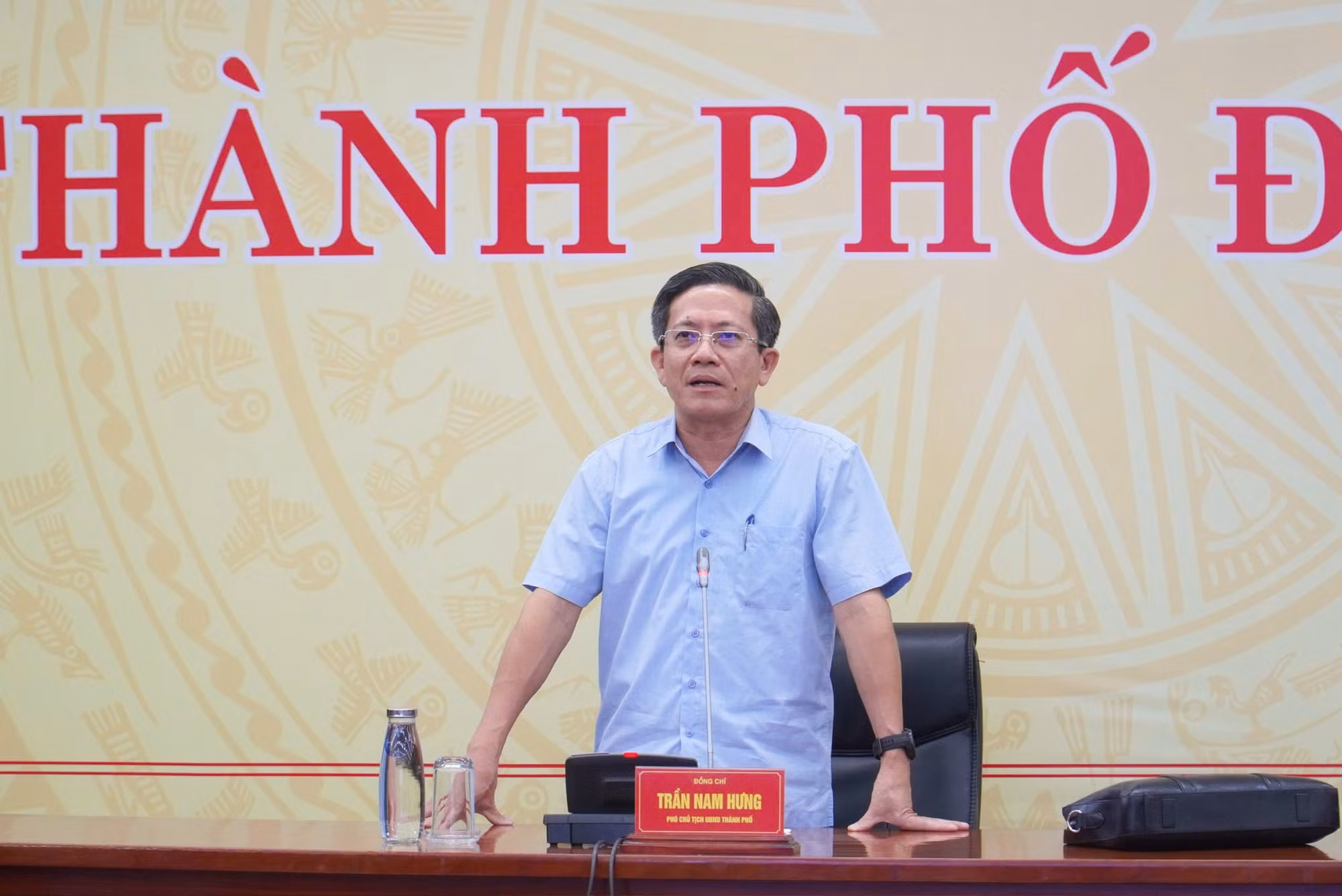 Đà Nẵng kích hoạt cấp độ cao nhất ứng phó bão số 12, huy động 300 xuồng sẵn sàng cứu hộ, đề nghị dự trữ lương thực -0