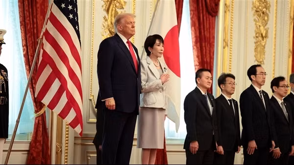 Thủ tướng Nhật Bản có "món quà đặc biệt" tặng Tổng thống Trump