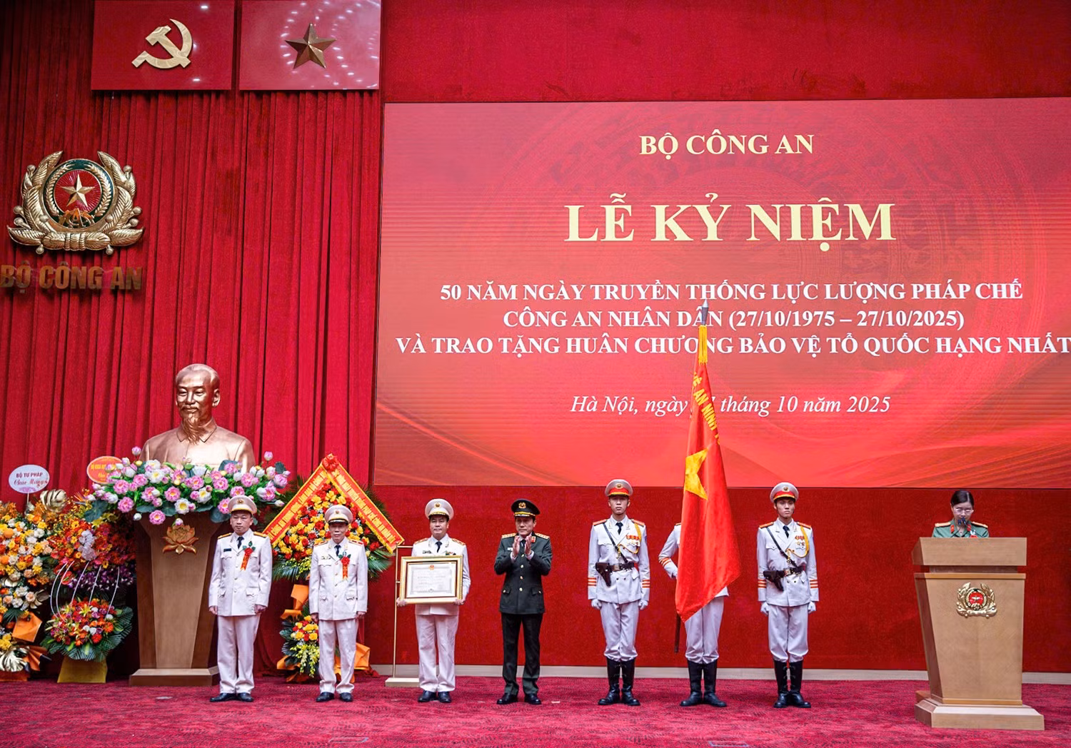 Xây dựng đội ngũ cán bộ pháp chế có bản lĩnh chính trị vững vàng, tận trung với Đảng, tận hiếu với dân -0