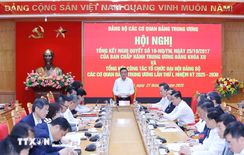 Khẩn trương hoàn thiện đề án vị trí việc làm, tiếp tục kiện toàn đội ngũ cán bộ -1
