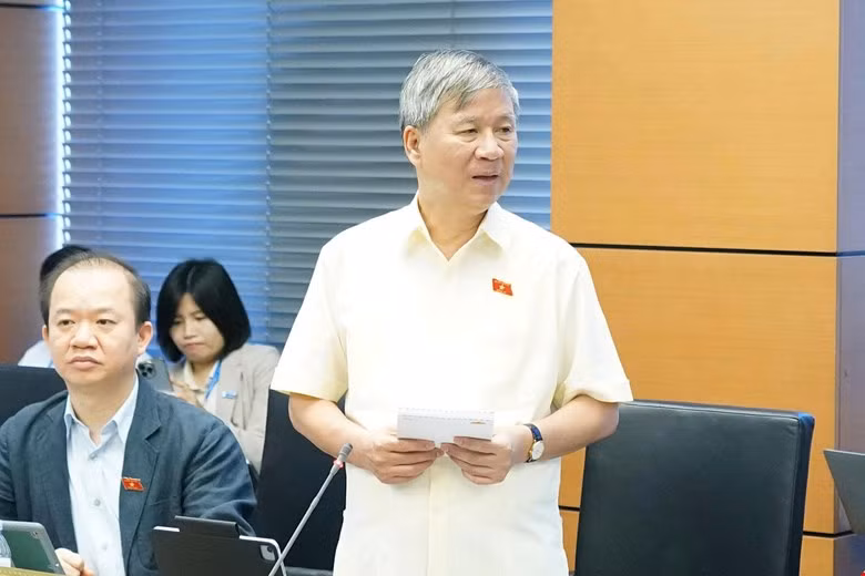 Đề nghị xây dựng chuẩn năng lực số cho học sinh, thí điểm mô hình hướng nghiệp đột phá -0