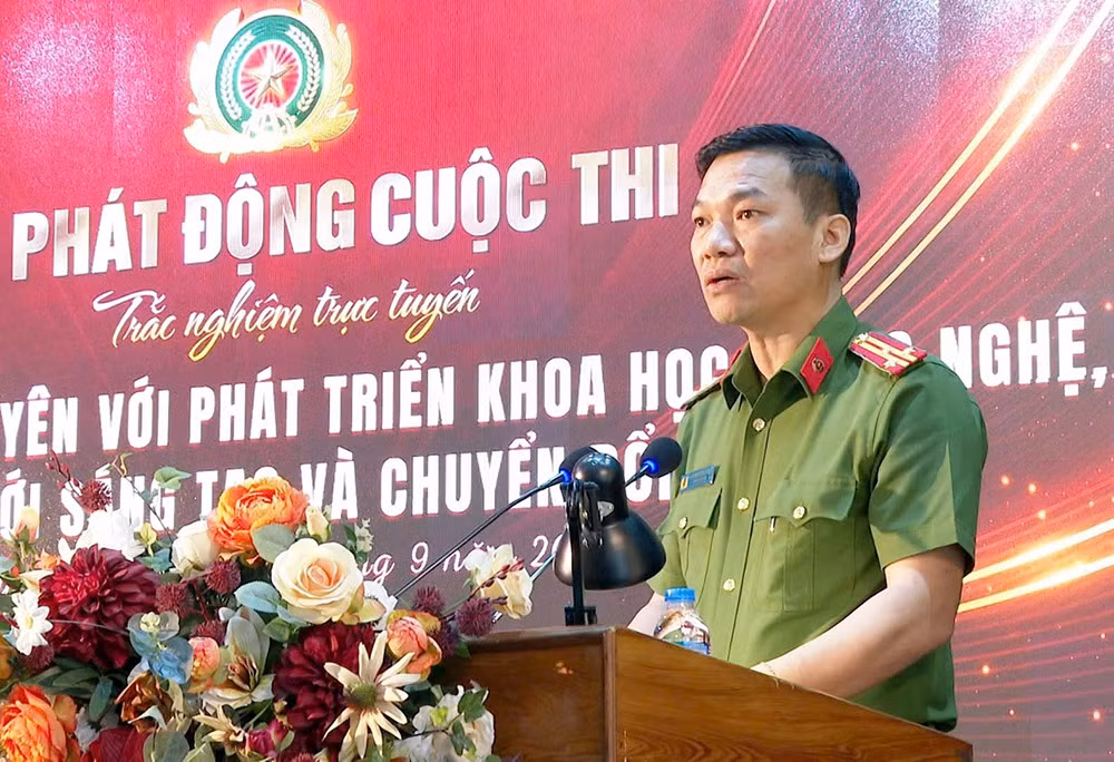 tuổi trẻ công an hưng yên sôi nổi hưởng ứng cuộc thi chuyển đổi số (2).jpg -1