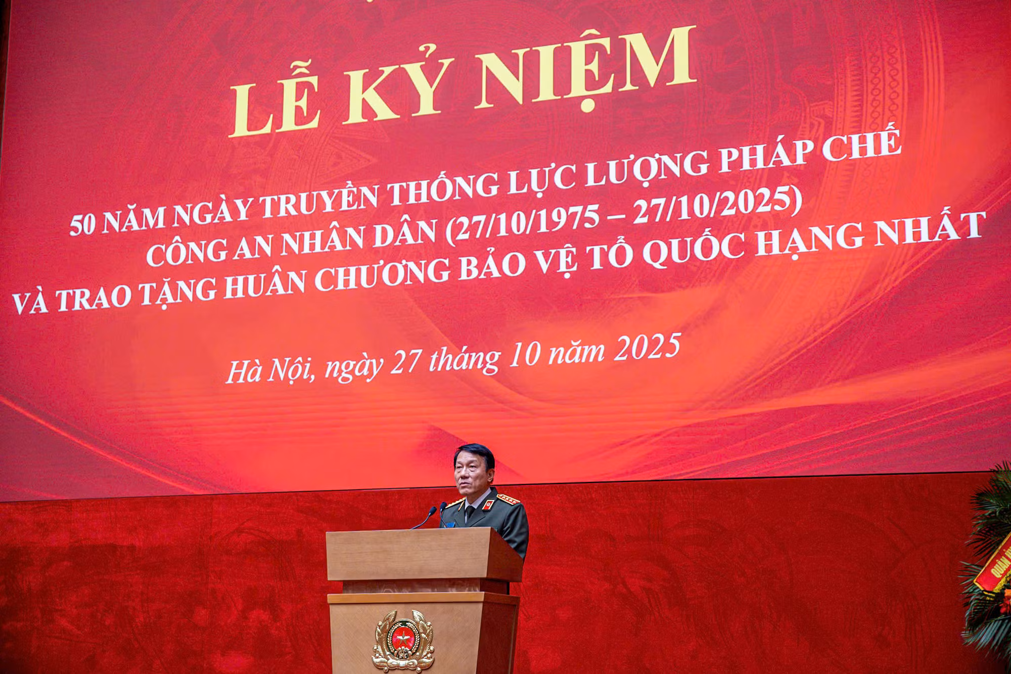 Xây dựng đội ngũ cán bộ pháp chế có bản lĩnh chính trị vững vàng, tận trung với Đảng, tận hiếu với dân -0