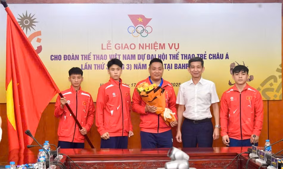 anh 2.jpg -1