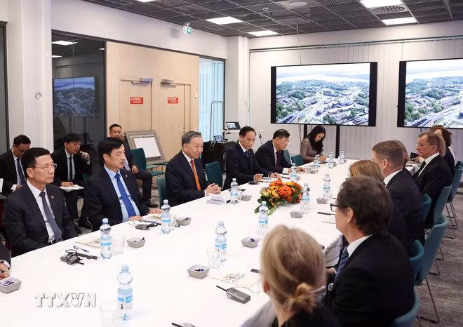Tổng Bí thư Tô Lâm thăm Đại học Aalto và gặp gỡ sinh viên Việt Nam tại Phần Lan -0