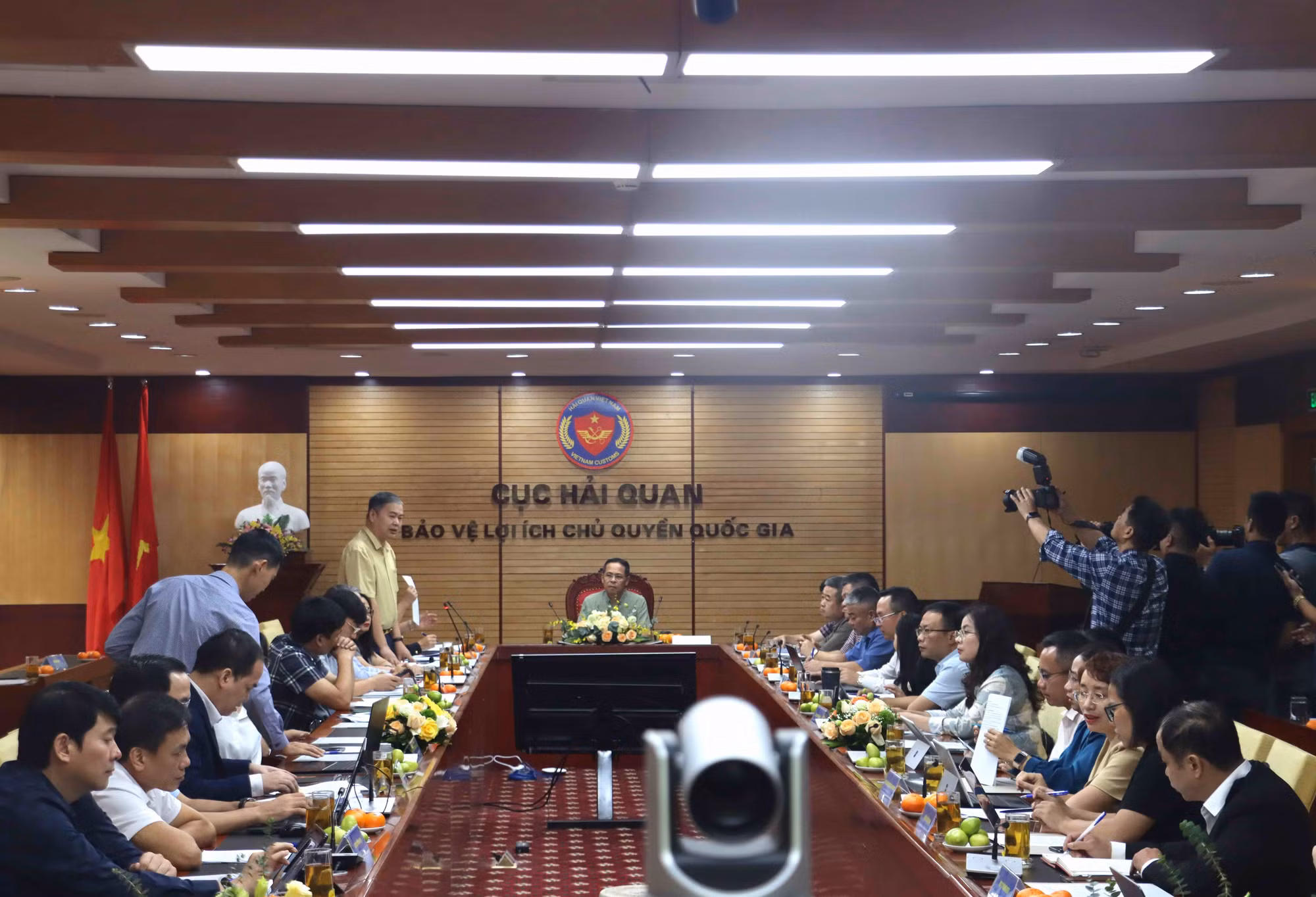 Hàng giả và các giải pháp công nghệ chống hàng giả -0