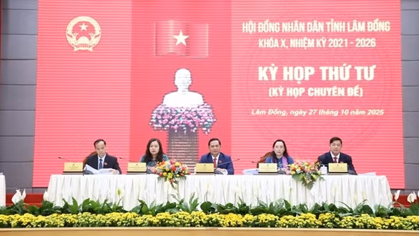 HĐND tỉnh Lâm Đồng thông qua 13 Nghị quyết phục vụ phát triển kinh tế, xã hội