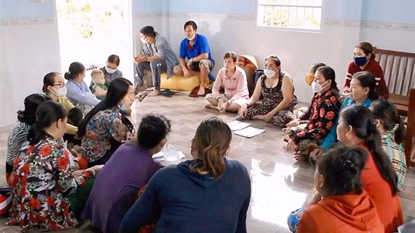 Chơi hụi bằng... niềm tin