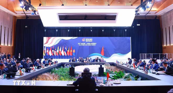 Thủ tướng Phạm Minh Chính dự Hội nghị Cấp cao ASEAN-Trung Quốc -0