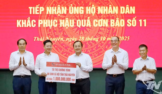 Agribank hỗ trợ người dân Thái Nguyên khắc phục hậu quả thiên tai -0