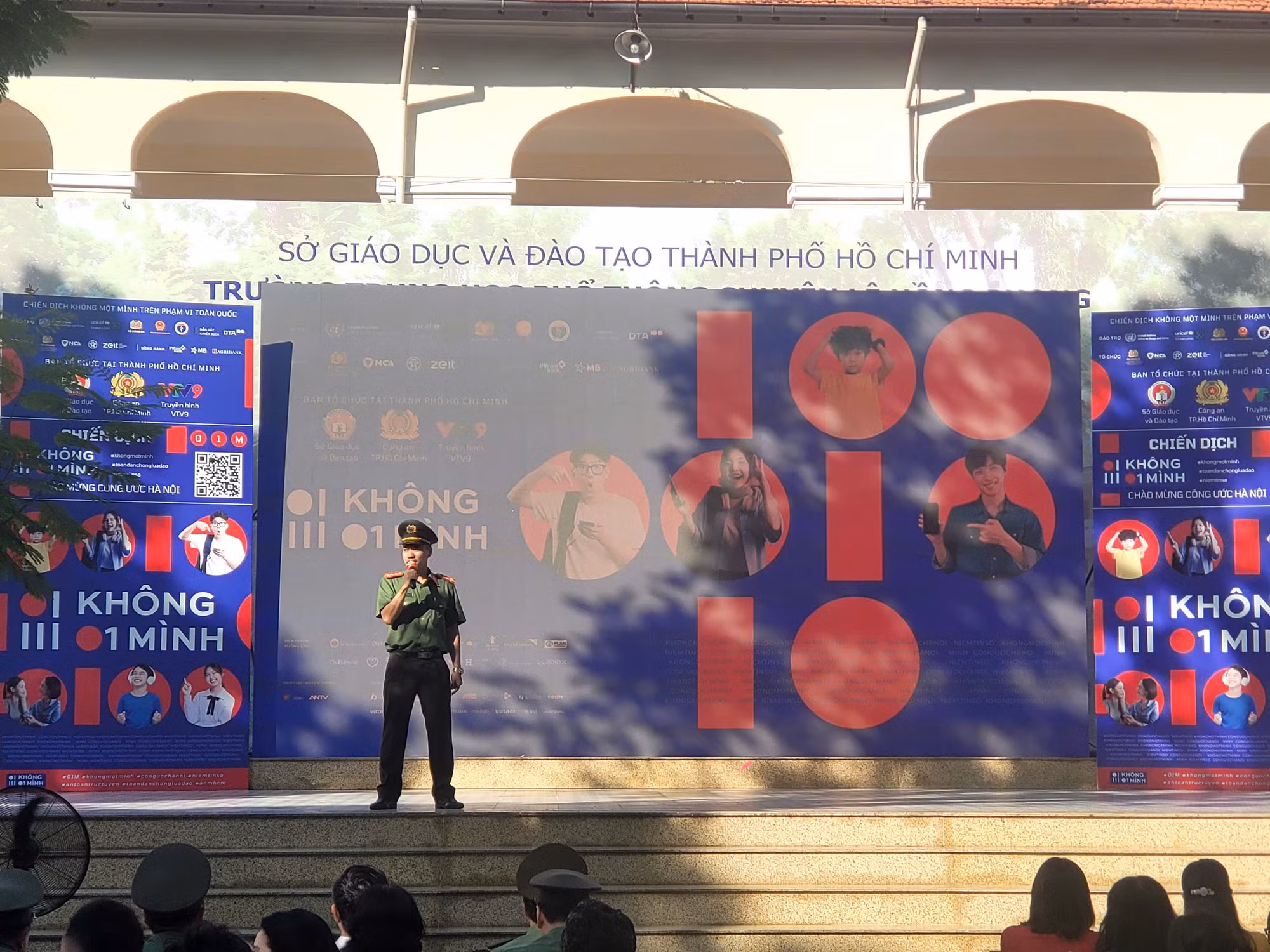 Cùng nhau xây dựng “lá chắn an toàn” bảo vệ học sinh, sinh viên -1
