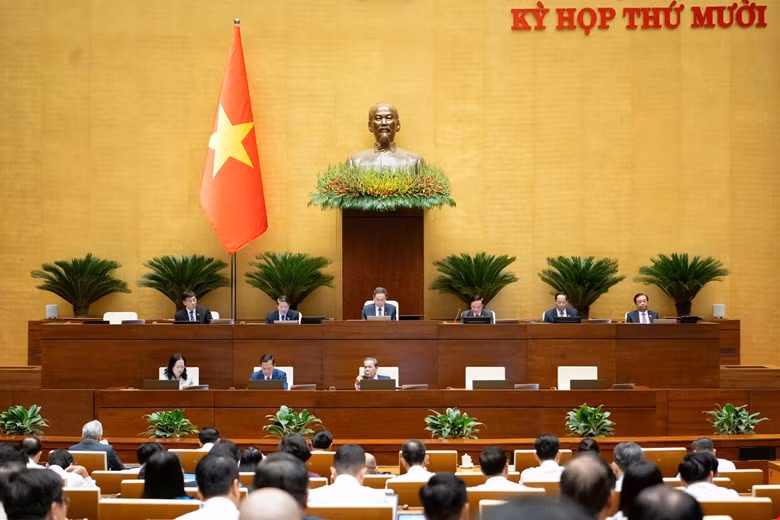Chủ tịch nước đặc xá tha tù trước thời hạn cho 31.319 người, tăng hơn 7 lần so với nhiệm kỳ trước -0