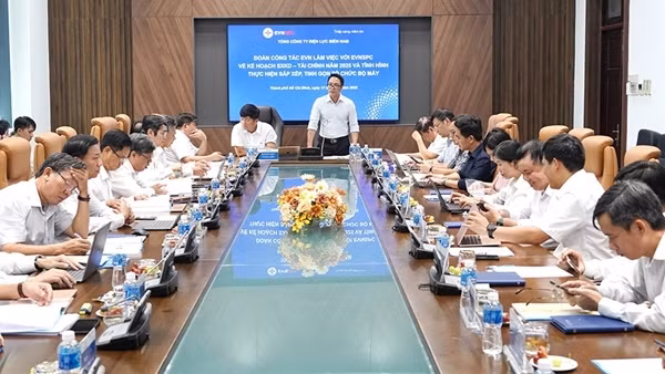 EVNSPC hoàn thành nhiều chỉ tiêu quan trọng về sản xuất kinh doanh và tài chính trong 9 tháng năm 2025