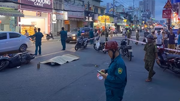 Sau va chạm, người đàn ông văng lên cao rồi rơi xuống đường tử vong
