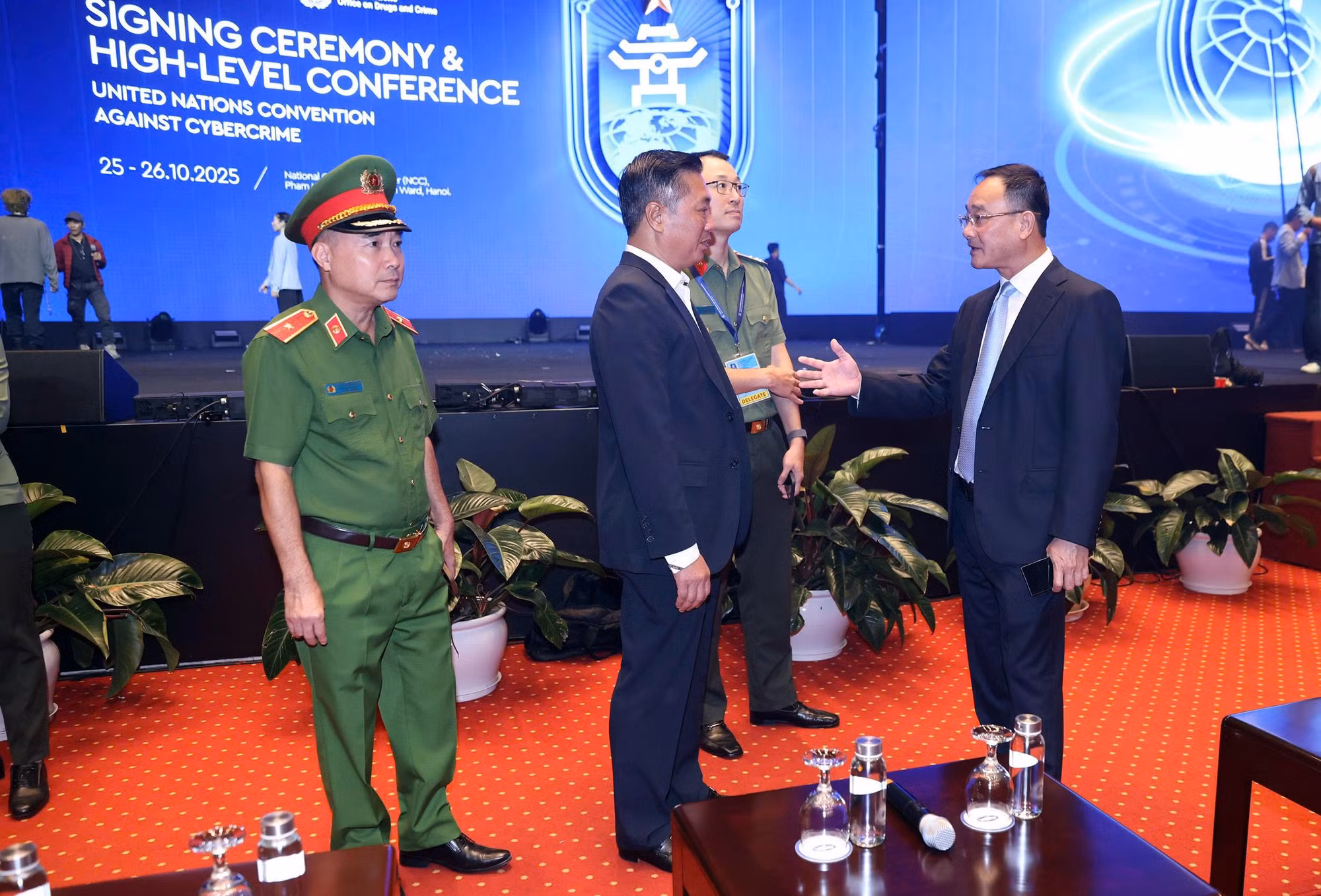 Chủ tịch nước Lương Cường chỉ đạo tổng duyệt Lễ mở ký Công ước Hà Nội -2