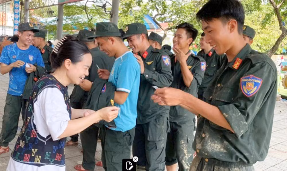 Tình người bất biến -1