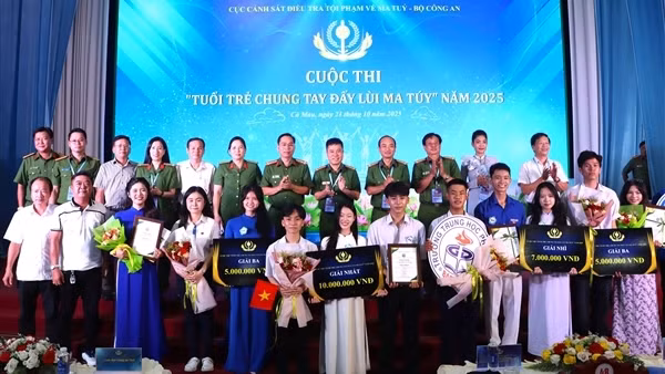 Tuổi trẻ Cà Mau chung tay đẩy lùi ma túy