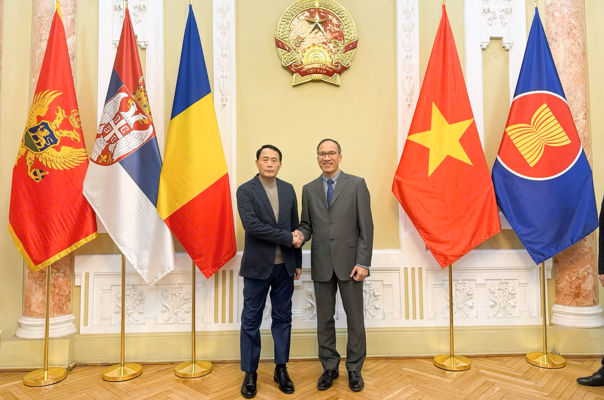 Tăng cường hợp tác an ninh, mở rộng giao lưu Việt Nam – Romania -0