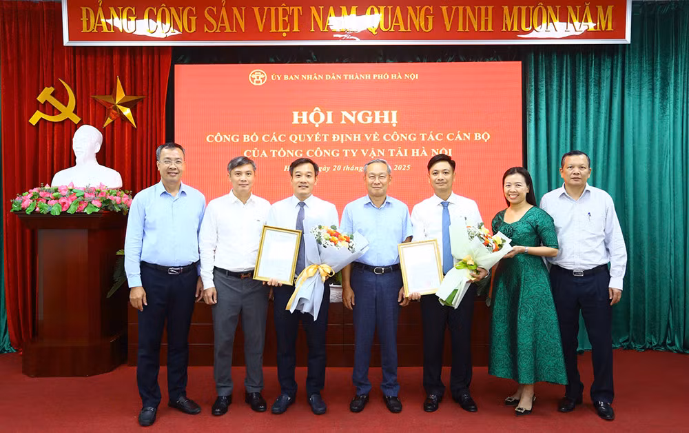 Tổng Công ty vận tải Hà Nội có thêm lãnh đạo mới -0