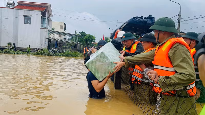 Chủ động ứng phó với mưa lũ, bảo đảm an toàn tuyệt đối cho người dân