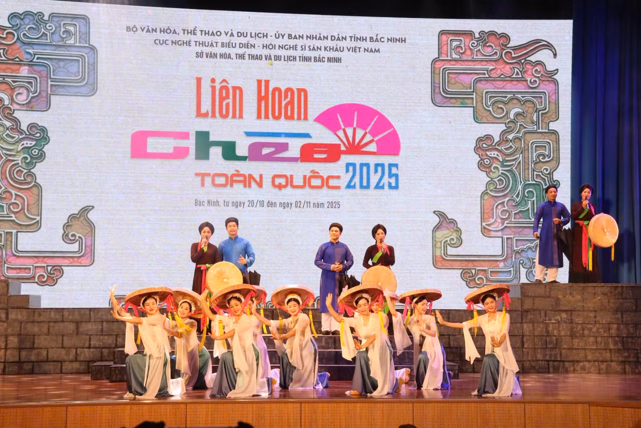 Khai mạc Liên hoan Chèo toàn quốc năm 2025 tại Bắc Ninh -0