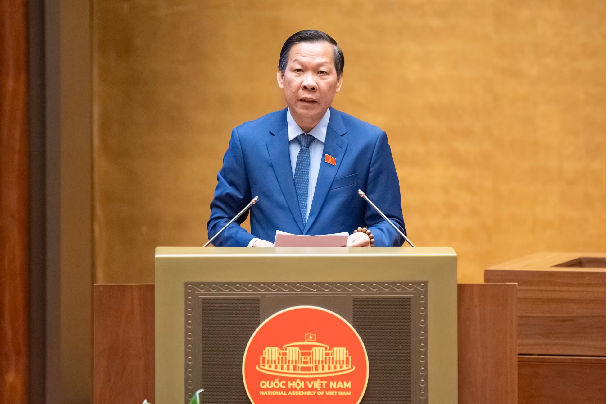 phan văn mãi.jpg -0