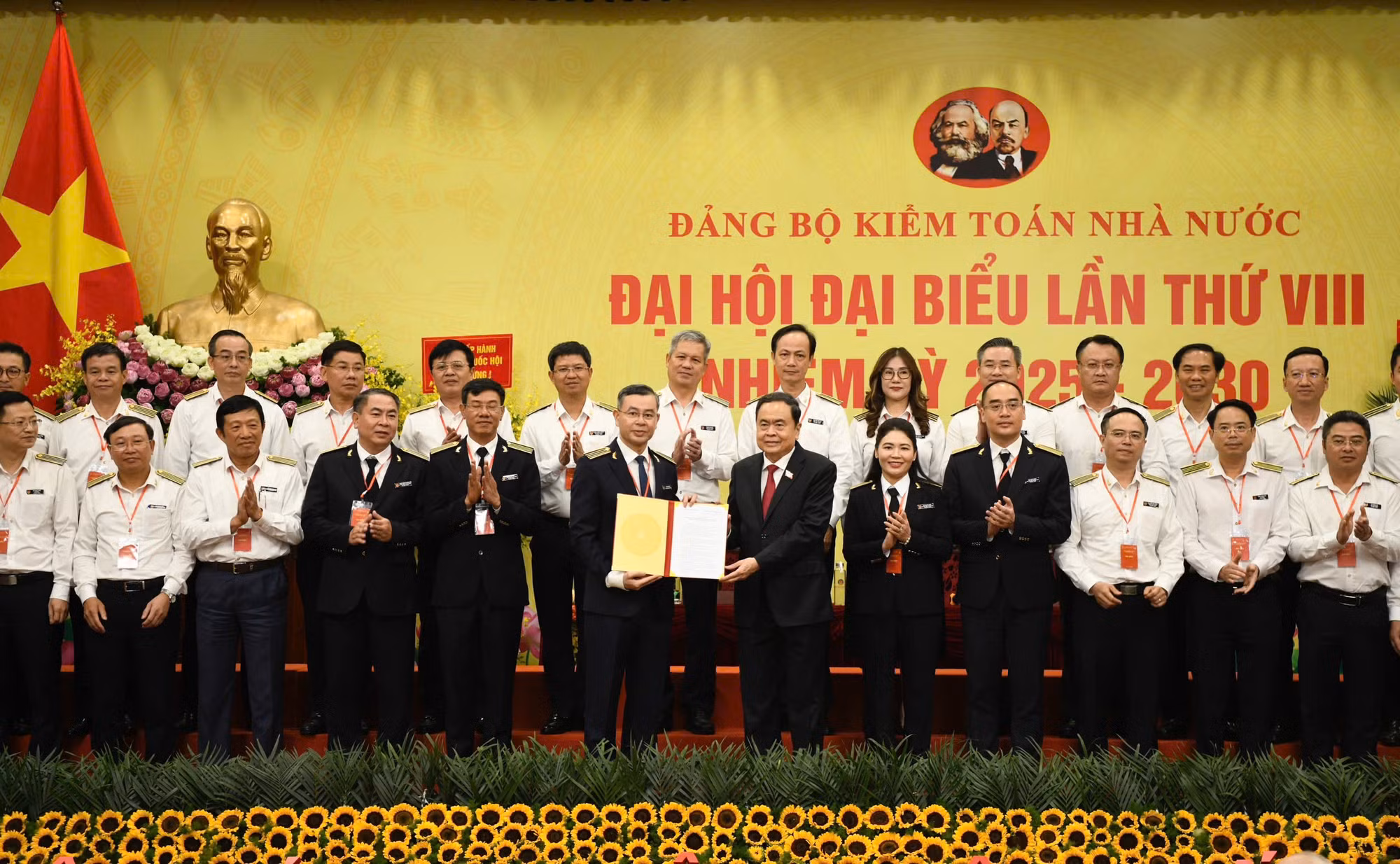 Chủ tịch Quốc hội Trần Thanh Mẫn dự Đại hội Đảng bộ Kiểm toán Nhà nước lần thứ VIII nhiệm kỳ 2025-2030 -0