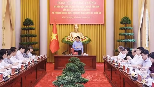 Chủ tịch nước: Quảng Ninh cần khẳng định vị thế đi đầu của vùng đồng bằng Bắc Bộ