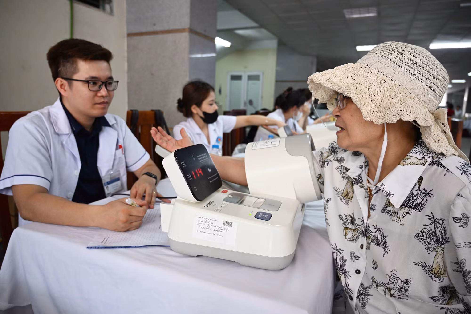Tăng thuế tiêu thụ đặc biệt với đồ uống có đường, giảm tử vong sớm -0