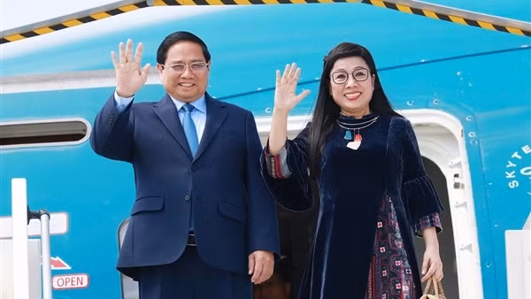 Thủ tướng Phạm Minh Chính tới Nice, bắt đầu chuyến công tác tại Cộng hoà Pháp