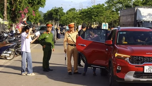 Góp phần đảm bảo an ninh, an toàn kỳ thi cuối cấp tại Sơn La