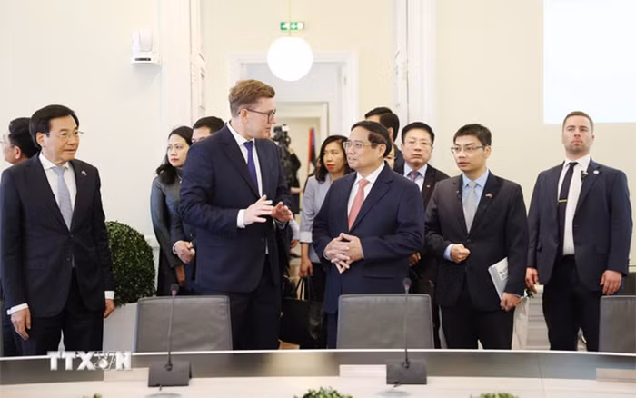 Việt Nam mong muốn Estonia chia sẻ kinh nghiệm quý báu về chuyển đổi số -0