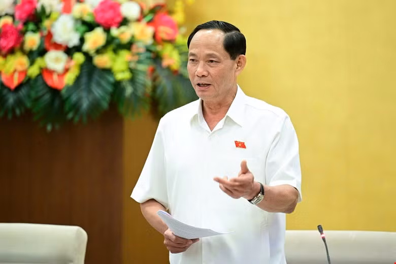 Việc cấm ép học thêm nhằm buộc giáo viên hoàn thành hết trách nhiệm công vụ của mình -0