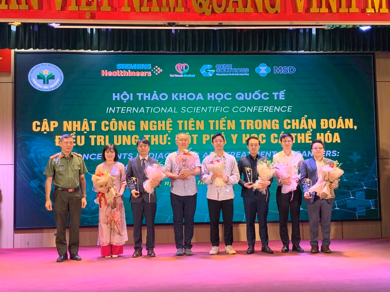 Ứng dụng công nghệ tiên tiến vào cá thể hoá điều trị ung thư ở Bệnh viện 19-8 -0