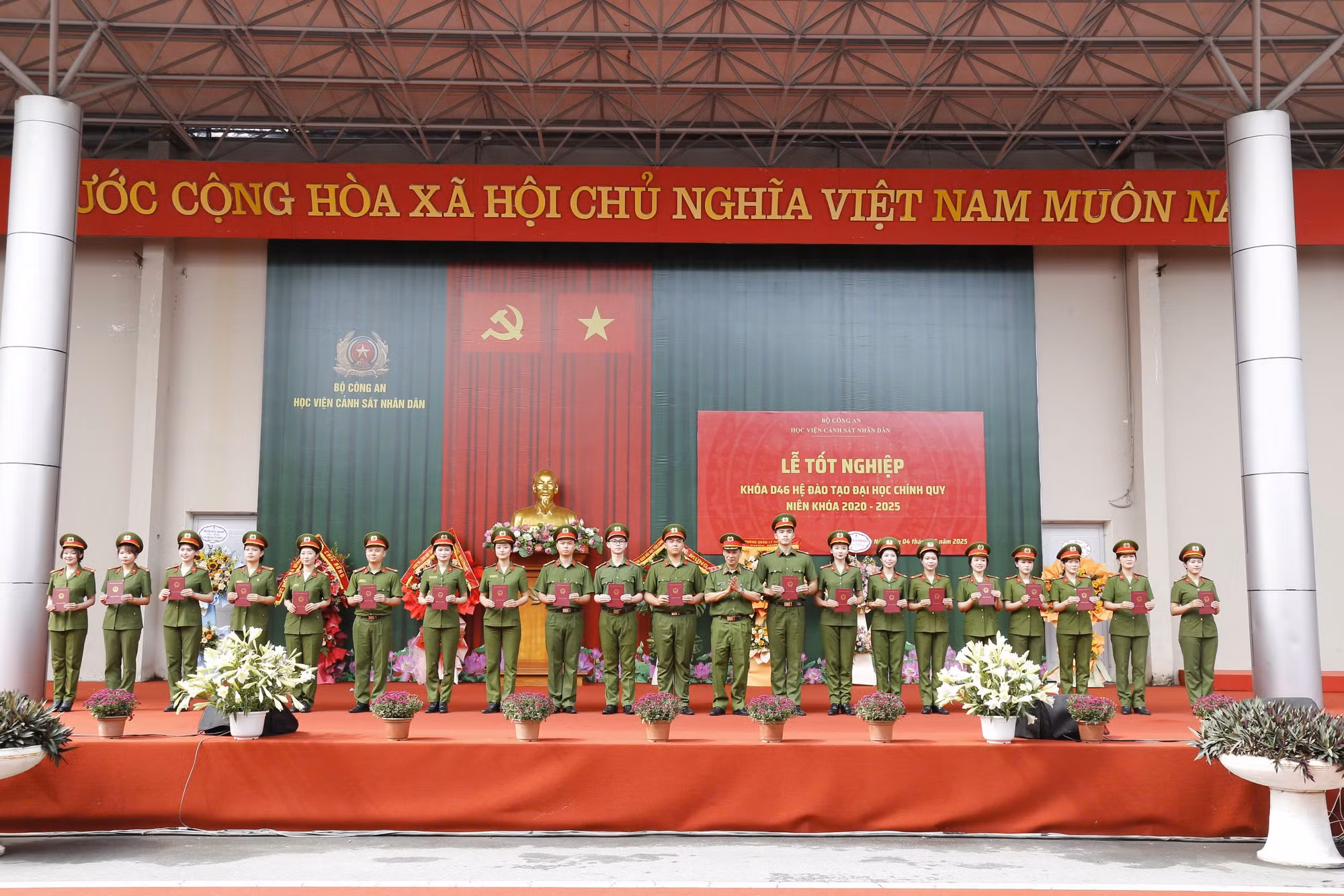 Học viện CSND trao bằng tốt nghiệp cho 1.272 tân sỹ quan Cảnh sát Khóa D46 -0