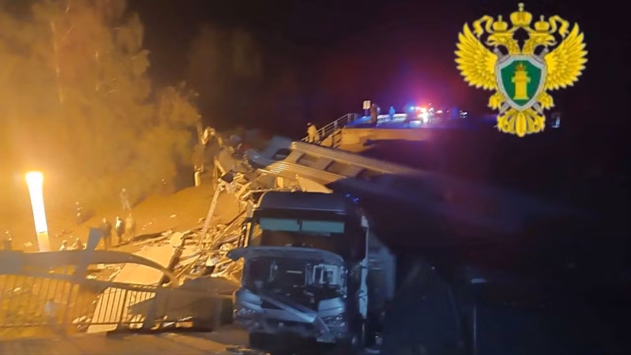 Tàu trật bánh gần biên giới Ukraine, Nga nghi ngờ có 