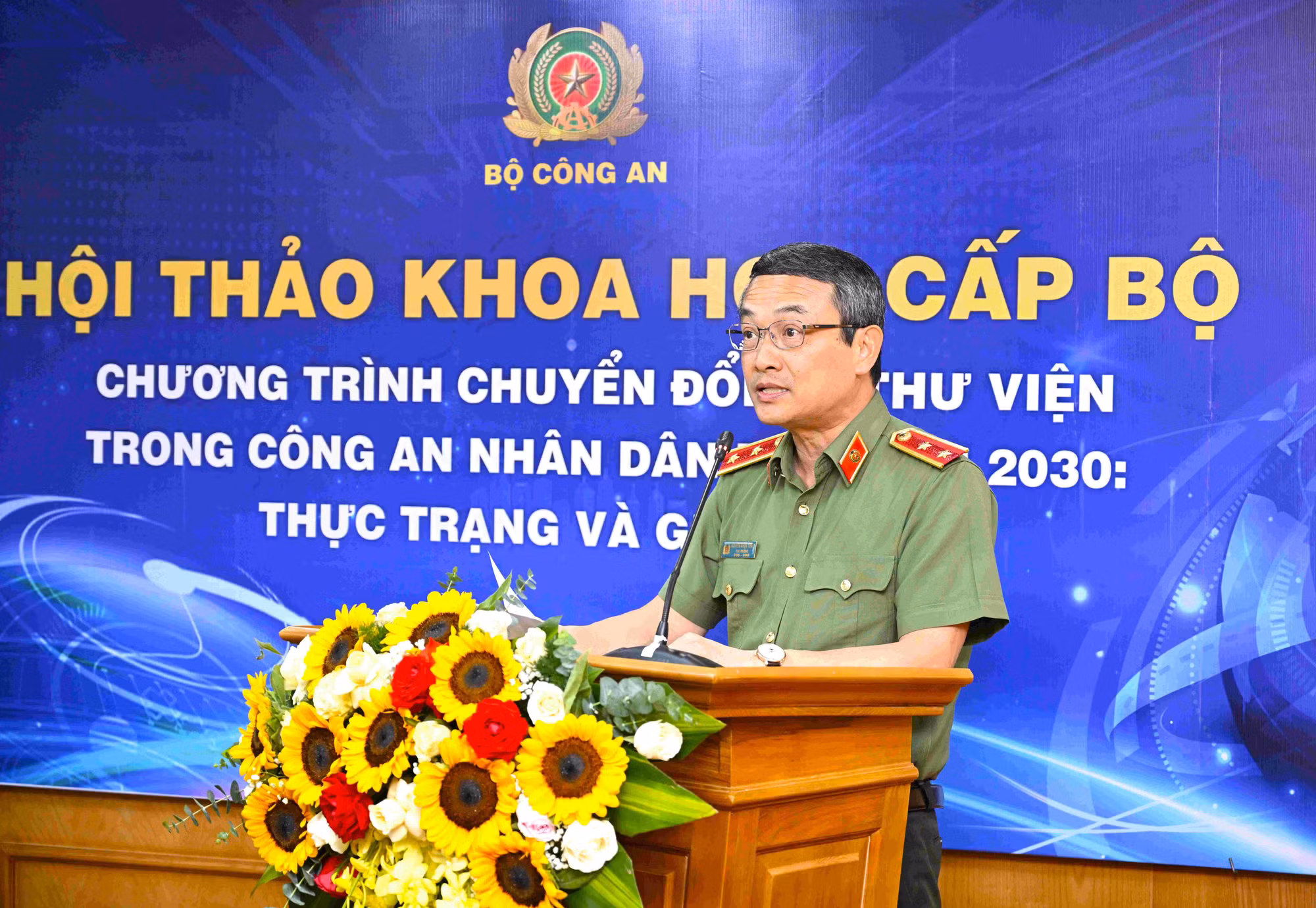 Bàn giải pháp đẩy mạnh chuyển đổi số hoạt động thư viện trong CAND -0
