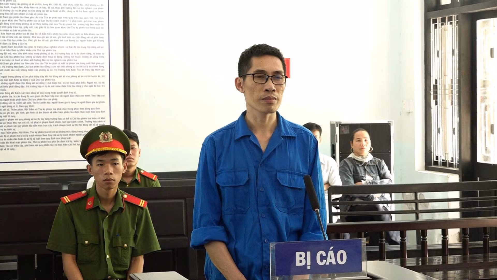 Tổng Giám đốc công ty đấu giá chiếm đoạt gần 9 tỷ đồng tiền đặt trước -0