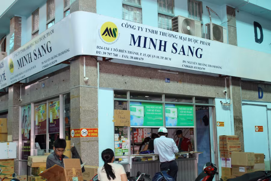 Hàng loạt công ty dược phẩm và hộ kinh doanh nhà thuốc bị xử phạt nặng -0