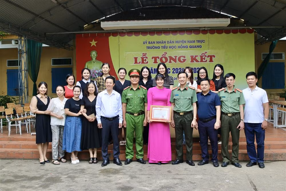 “Tôi chỉ có một ước nguyện cứu người” -0