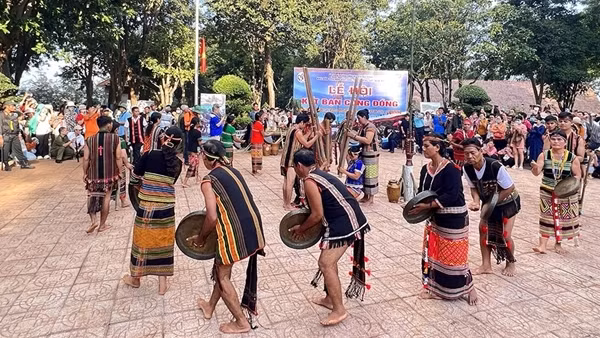 Xuân về trên sóc Bom Bo